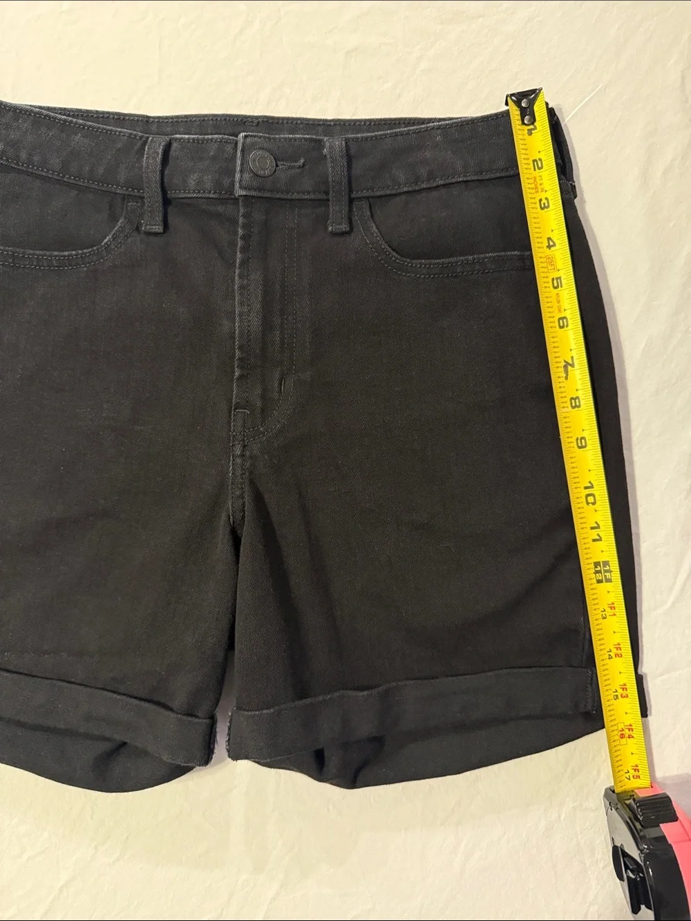 Old Navy Women's Black High Waisted Wow Jean Shorts Size 10 NWOT